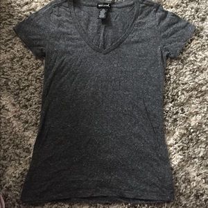 Wet seal Heathered charcoal fitted v neck tee